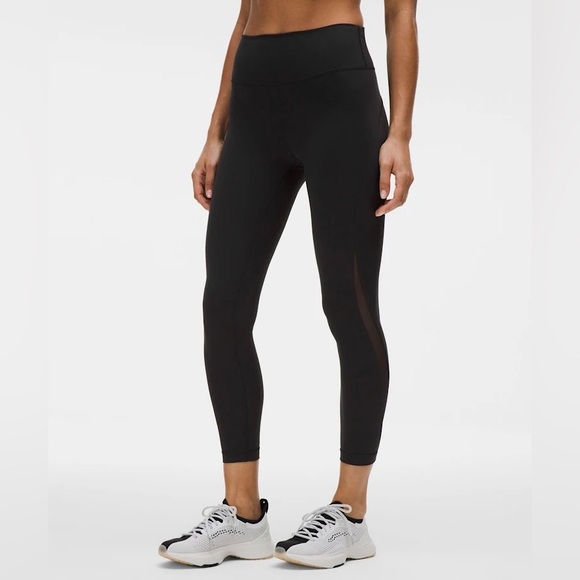 lululemon athletica Pants - Lululemon Wunder Train Mesh Panel High-Rise Tight 25" | Size 2